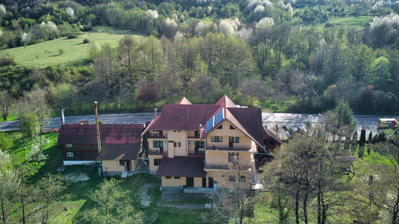 Motel Seaca Calimanesti Exterior foto